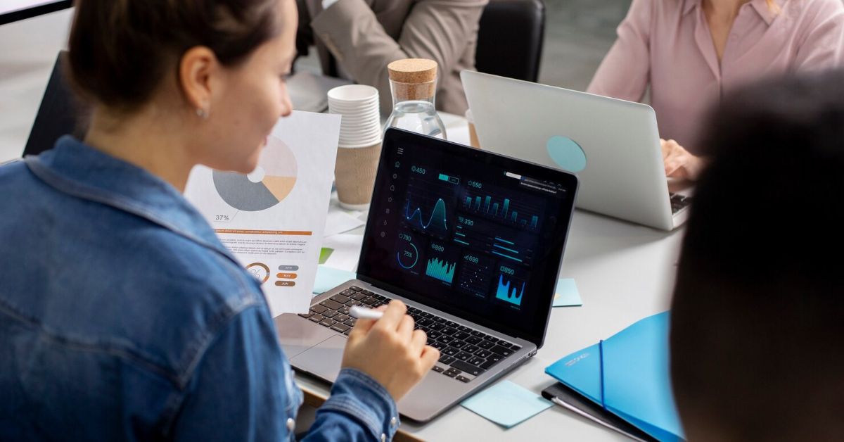 From Engineer to Leader: Mastering Career Growth in Tech